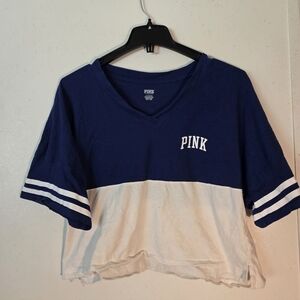 PINK Victoria's Secret Navy and White Colorblock V-Neck Cropped Tee
